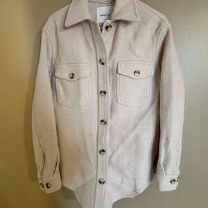Wilfred Free Aritzia 100% Merino Wool Shacket Cream XS Button Jacket